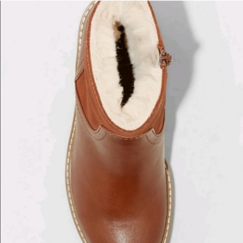 Universal Thread Cognac Brown Faux Fur Lined Block Heel Boots – 9.5 BNIB